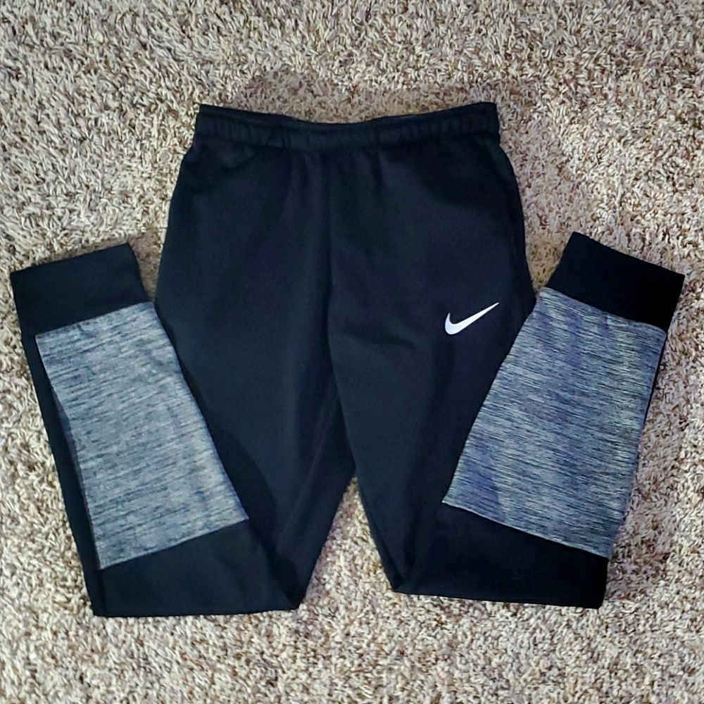 Nike Joggers